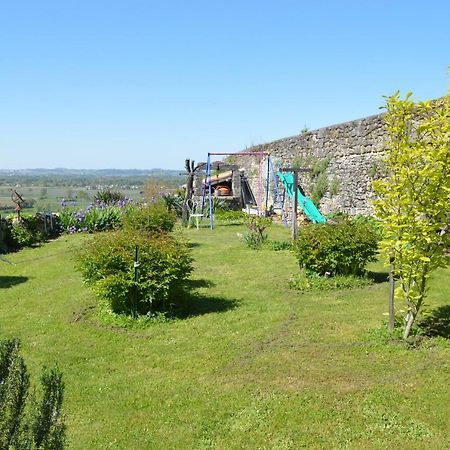 Le Prieure Bed and Breakfast Saint-Pey-de-Castets Exterior foto